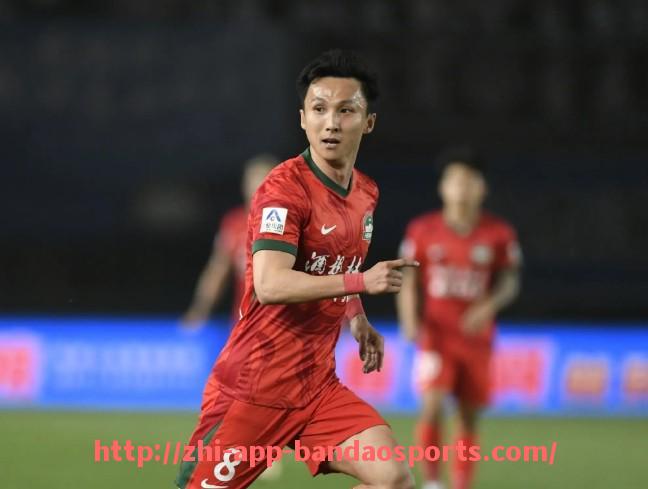 半岛体育app-意甲六支主力球队详细介绍及竞争态势分析